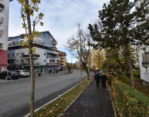 Lakás 4 szobák eladó on Cluj-napoca, Zóna Zorilor