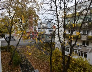 Lakás 4 szobák eladó on Cluj-napoca, Zóna Zorilor