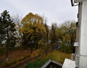 Lakás 4 szobák eladó on Cluj-napoca, Zóna Zorilor