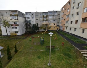 Lakás 4 szobák eladó on Cluj-napoca, Zóna Zorilor