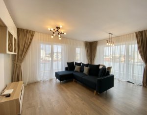 Appartement 3 chambres à louer dans Cluj-napoca, zone Centru