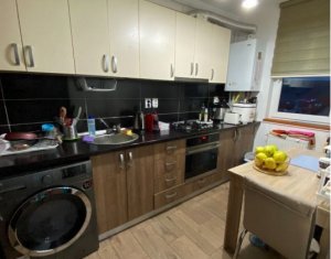 Lakás 3 szobák eladó on Baciu, Zóna Centru