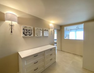 Lakás 4 szobák kiadó on Cluj-napoca, Zóna Centru