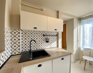 Lakás 4 szobák kiadó on Cluj-napoca, Zóna Centru