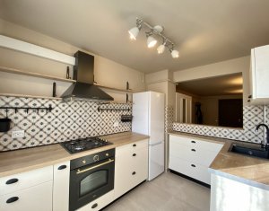 Lakás 4 szobák kiadó on Cluj-napoca, Zóna Centru