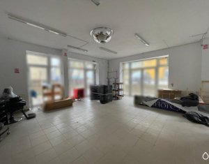 Commercial space for rent, 65m2 in Floresti