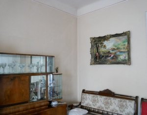 Ház 5 szobák eladó on Cluj-napoca, Zóna Andrei Muresanu