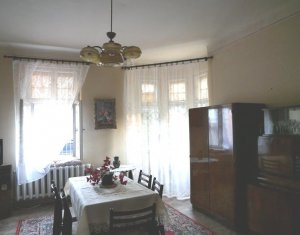Ház 5 szobák eladó on Cluj-napoca, Zóna Andrei Muresanu