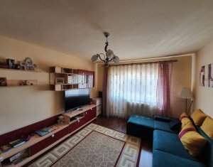 Lakás 3 szobák eladó on Cluj-napoca, Zóna Manastur