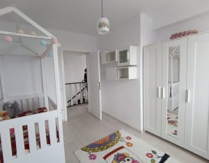 Ház 4 szobák eladó on Dezmir, Zóna Centru