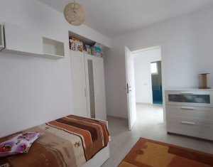 Ház 4 szobák eladó on Dezmir, Zóna Centru