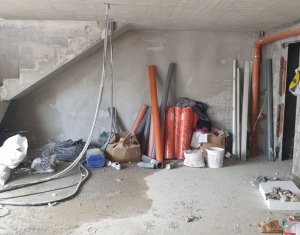 Ház 5 szobák eladó on Cluj-napoca, Zóna Andrei Muresanu