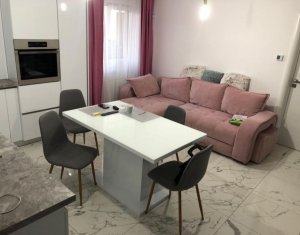 Lakás 3 szobák eladó on Floresti