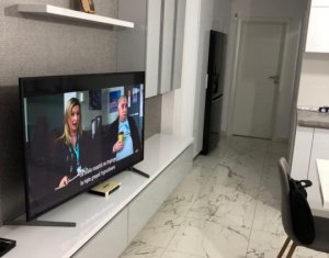 Lakás 3 szobák eladó on Floresti