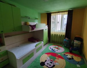 Lakás 3 szobák kiadó on Floresti