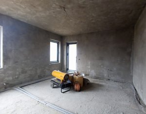 Ház 4 szobák eladó on Jucu De Sus