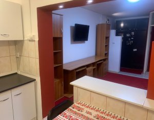 Garzon eladó on Cluj-napoca, Zóna Intre Lacuri