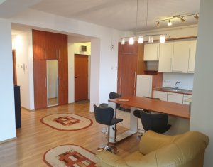 Appartement 3 chambres à vendre dans Cluj-napoca, zone Andrei Muresanu