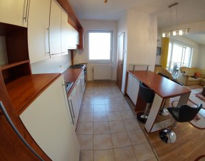 Appartement 3 chambres à vendre dans Cluj-napoca, zone Andrei Muresanu