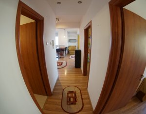 Appartement 3 chambres à vendre dans Cluj-napoca, zone Andrei Muresanu