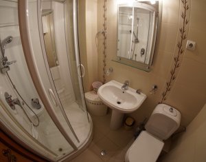 Appartement 3 chambres à vendre dans Cluj-napoca, zone Andrei Muresanu