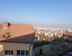 Appartement 3 chambres à vendre dans Cluj-napoca, zone Andrei Muresanu
