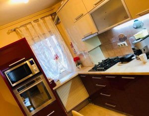 Lakás 4 szobák eladó on Cluj-napoca, Zóna Marasti