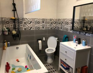 Ház 5 szobák eladó on Chinteni, Zóna Centru