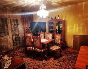 Lakás 4 szobák eladó on Cluj-napoca, Zóna Manastur