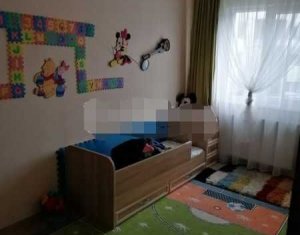 Lakás 3 szobák eladó on Cluj-napoca, Zóna Manastur