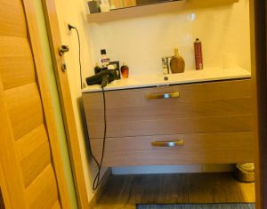 Lakás 3 szobák eladó on Cluj-napoca, Zóna Manastur