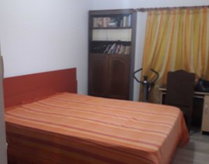 Lakás 3 szobák eladó on Floresti