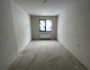 Lakás 2 szobák eladó on Floresti