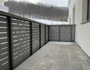 Lakás 2 szobák eladó on Floresti