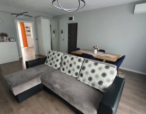 Lakás 4 szobák eladó on Floresti