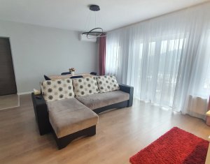 Lakás 4 szobák eladó on Floresti