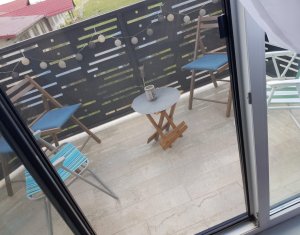 Lakás 3 szobák eladó on Floresti