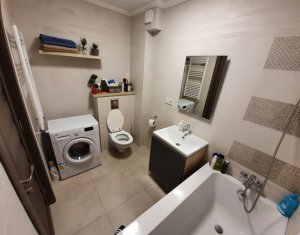 Lakás 3 szobák eladó on Floresti