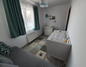 Lakás 3 szobák eladó on Floresti