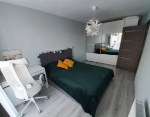 Lakás 3 szobák eladó on Floresti