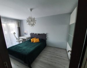 Lakás 3 szobák eladó on Floresti