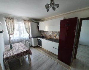 Lakás 3 szobák eladó on Floresti