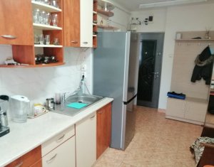 Lakás 3 szobák eladó on Cluj-napoca, Zóna Intre Lacuri