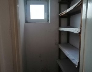 Lakás 3 szobák eladó on Cluj-napoca, Zóna Manastur