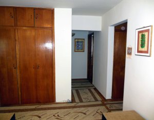 Lakás 4 szobák eladó on Cluj-napoca, Zóna Zorilor