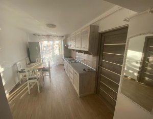 Lakás 3 szobák eladó on Floresti