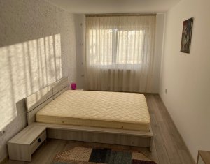 Lakás 3 szobák eladó on Floresti