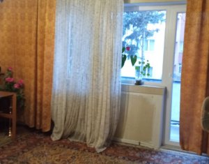 Lakás 4 szobák eladó on Cluj-napoca, Zóna Plopilor