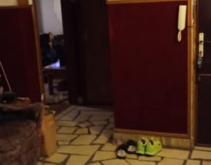 Lakás 4 szobák eladó on Cluj-napoca, Zóna Plopilor