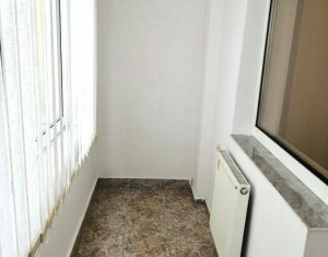 Appartement 3 chambres à vendre dans Cluj-napoca, zone Manastur